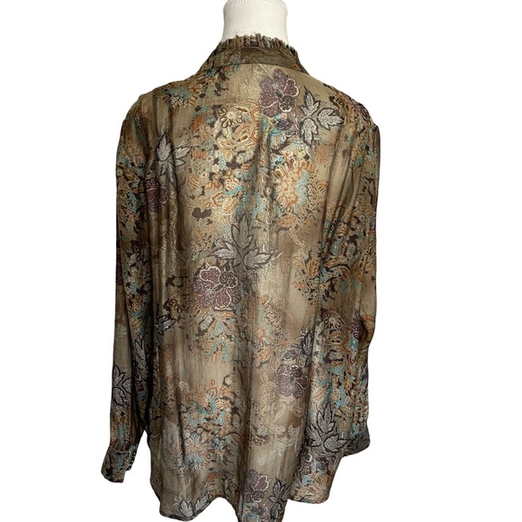 Brown Sheer Flower Design V-neck Button Up lightweight Blouse. Sz 2X - Picture 7 of 16